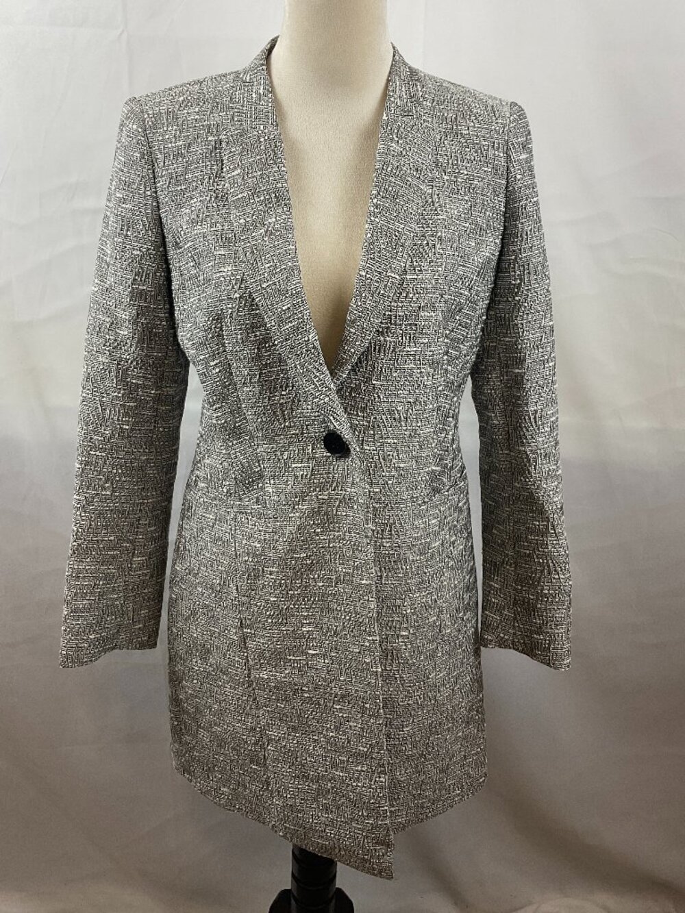 Lafayette 148 New York Long Blazer Jacket 2 Gray Tweed Single Button Closure